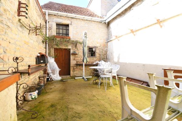 à vendre maison de village a fort potentiel FONTAINE LES DIJON maison P5 de 97,28 m²