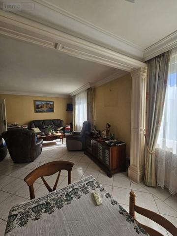 Maison à vendre à Montval-sur-Loir dans la Sarthe (72500), ref : 132320