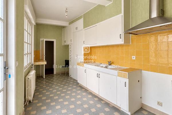 Exclusivité - Immeuble Chatillon Sur Indre 9 pièce(s) 238 m2