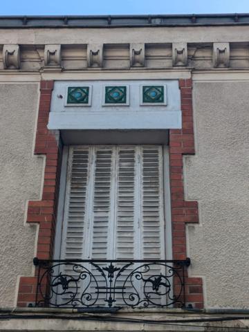 EXCLUSIVITÉ – Ensemble immobilier avec énorme potentiel à 500m du Métro ligne 11