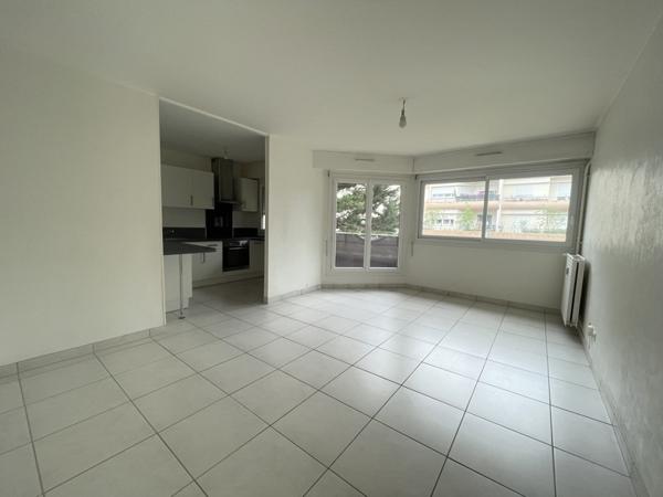 Appartement à vendre 100 500 € Poitiers 2 p 48 m² DPE C