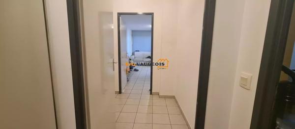 Vente                                                      Appartement
                        
                     3 pièces                      60 m2                     à La Ferté-Gaucher