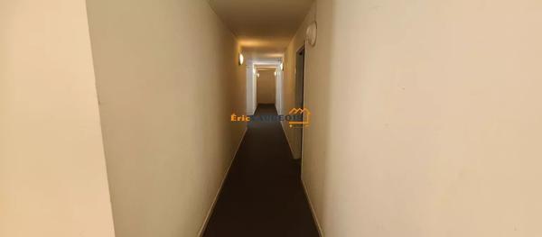 Vente                                                      Appartement
                        
                     3 pièces                      60 m2                     à La Ferté-Gaucher