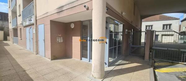 Vente                                                      Appartement
                        
                     3 pièces                      60 m2                     à La Ferté-Gaucher