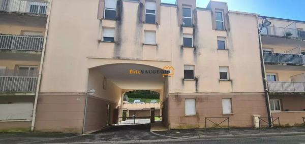 Vente                                                      Appartement
                        
                     3 pièces                      60 m2                     à La Ferté-Gaucher
