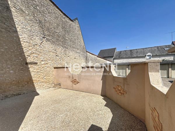 Appartement  3 pièce(s) 55.95m² Angerville avec cour et garage