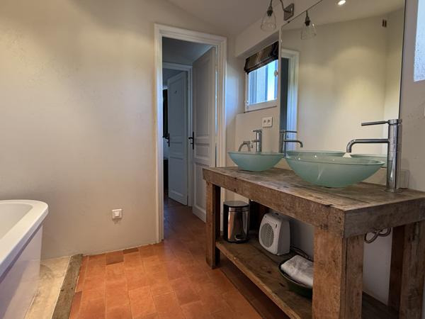 Maison à vendre  10 pièces - 406 m2 GASSIN - 83