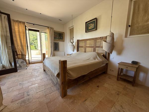 Maison à vendre  10 pièces - 406 m2 GASSIN - 83