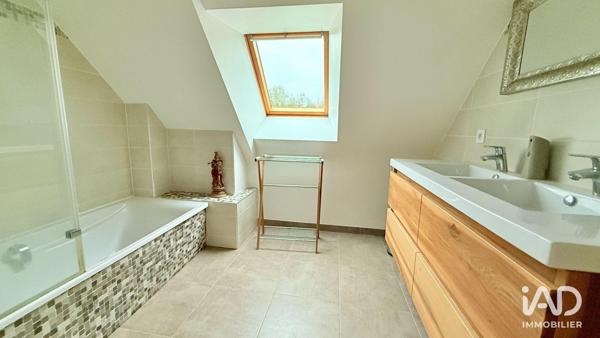 Maison à vendre 7 pièces 142 m² Lanvaudan