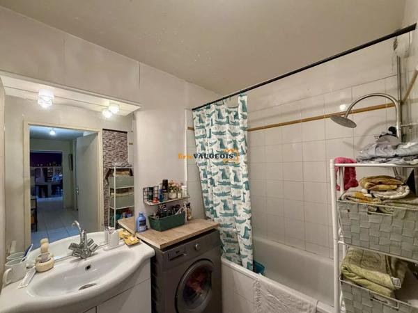 Vente                                                      Appartement
                        
                     3 pièces                      61 m2                     à La Ferté-Gaucher