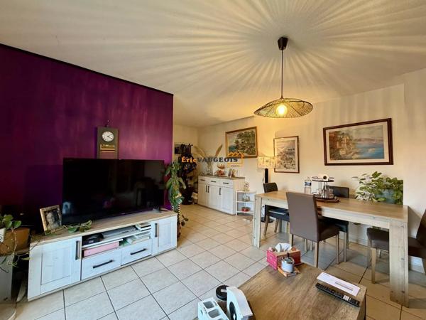Vente                                                      Appartement
                        
                     3 pièces                      61 m2                     à La Ferté-Gaucher