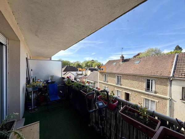 Vente                                                      Appartement
                        
                     3 pièces                      61 m2                     à La Ferté-Gaucher