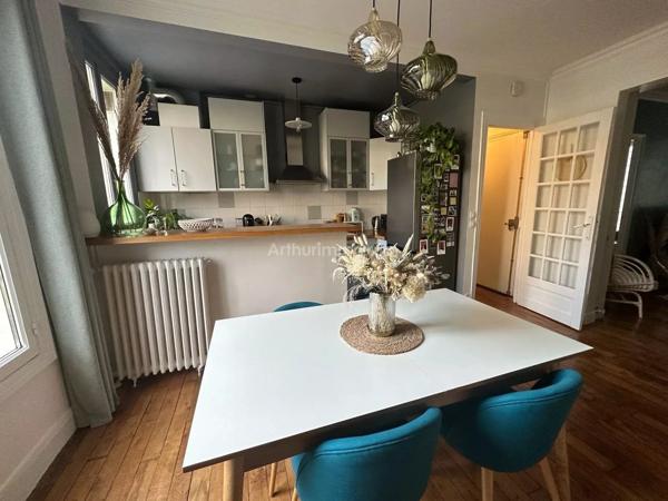Vente                                                      Appartement
                        
                     3 pièces                      57 m2                     à Nogent-sur-Marne