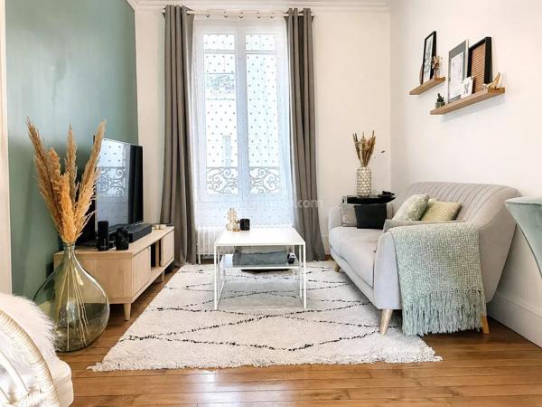 Vente                                                      Appartement
                        
                     3 pièces                      57 m2                     à Nogent-sur-Marne