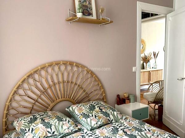 Vente                                                      Appartement
                        
                     3 pièces                      57 m2                     à Nogent-sur-Marne