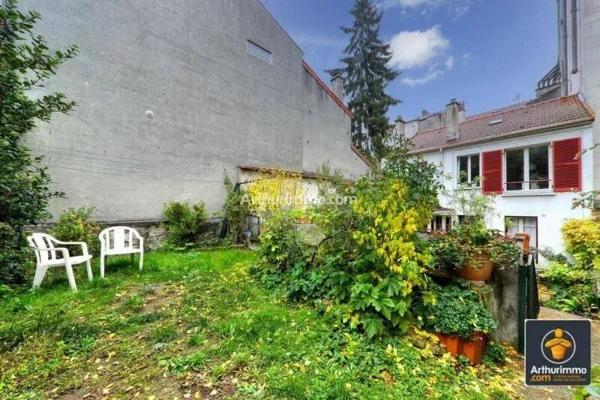 Vente                                                      Appartement
                        
                     3 pièces                      57 m2                     à Nogent-sur-Marne