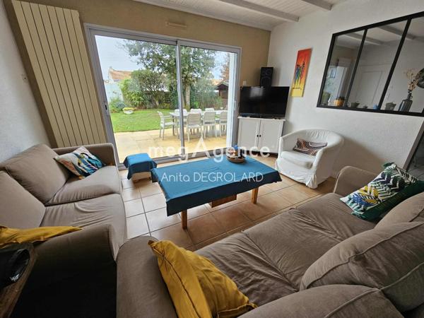 Maison à LA ROCHE-SUR-YON, 85000 - 6 pièces 140m²