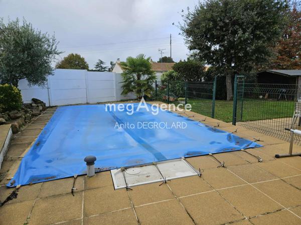 Maison à LA ROCHE-SUR-YON, 85000 - 6 pièces 140m²