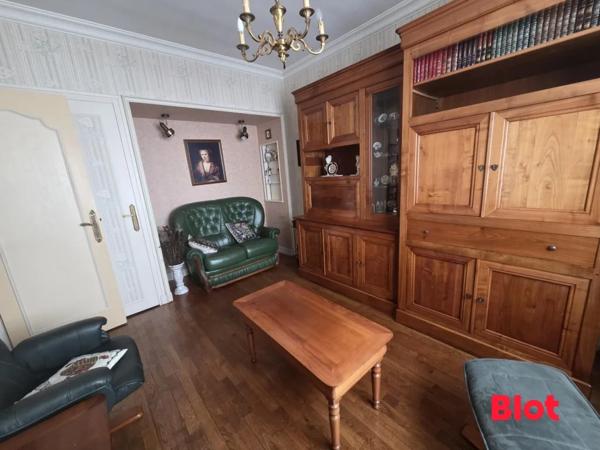 Maison 6 pièce(s)