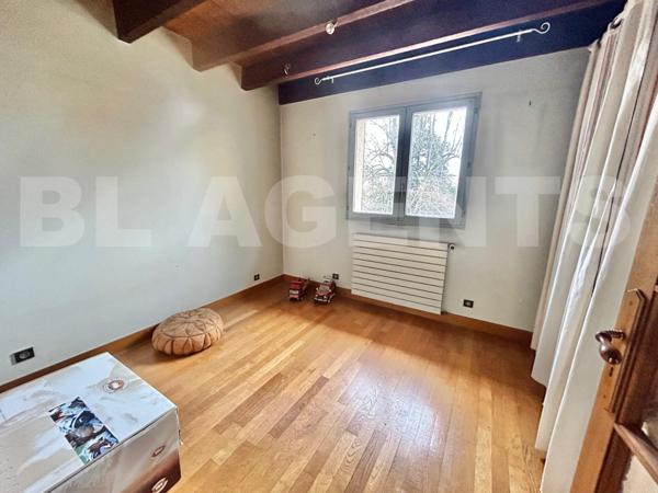 Quartier recherché à 6 min à pied de la gare, au calme, maison de 100m2