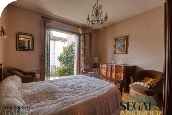 Carmaux (81400) Centre Ville - Maison familiale avec grande pièce déplafonnée