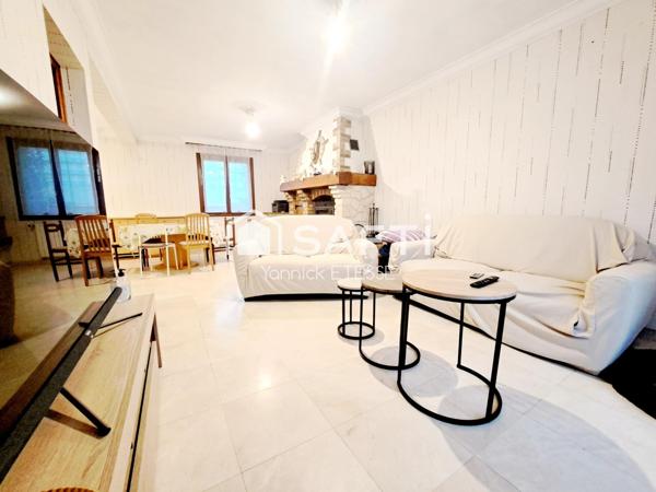 Maison individuelle sur sous-sol total, 7 chambres.