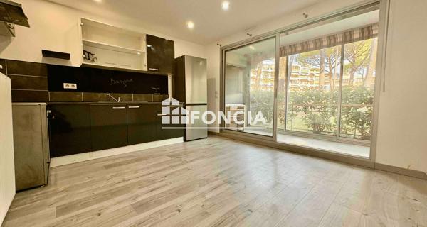 Location Studio 22.64 m² - Mandelieu-la-napoule 06210