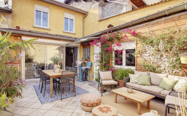 Maison à vendre    4 pièces •  Rive-de-Gier