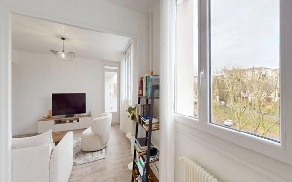 Appartement à vendre    3 pièces • 71,11 m2 Villefranche-sur-Saône