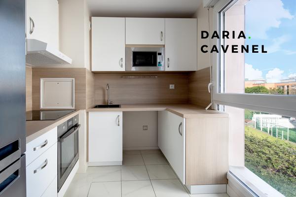 Appartement
         3 pièces
        - 65 m² Exclusivité 320 000 € *