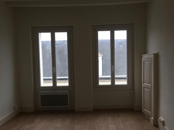 APPARTEMENT - CENTRE ROMORANTIN