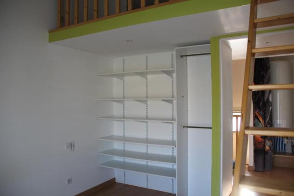 CHARMANTE PETITE MAISON DE VILLAGE -