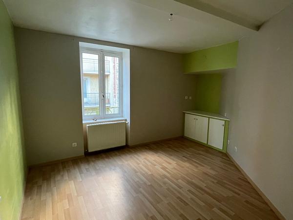 Appartement T5 en duplex + GARAGE
