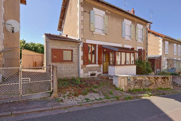 Appartement Imphy 2 pièces de 59 m2, Imphy, Paris 2h30, investissement locatif