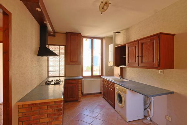 Appartement Imphy 2 pièces de 59 m2, Imphy, Paris 2h30, investissement locatif