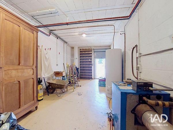 Maison à vendre 7 pièces 225 m² Villeneuve-sur-Yonne