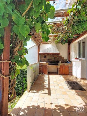 Maison à vendre 7 pièces 225 m² Villeneuve-sur-Yonne