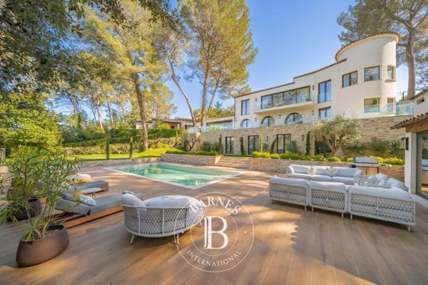 Mougins, Villa 5 Chambres -  380 m² à vendre