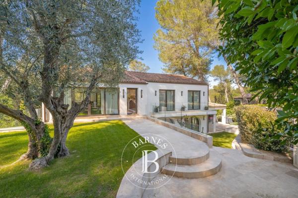 Mougins, Villa 5 Chambres -  380 m² à vendre