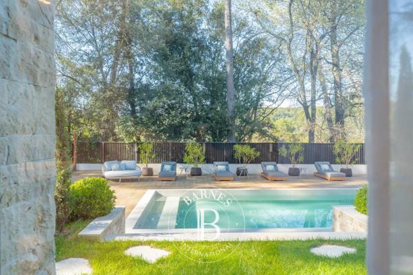 Mougins, Villa 5 Chambres -  380 m² à vendre