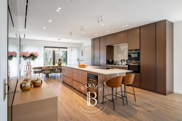 Mougins, Villa 5 Chambres -  380 m² à vendre