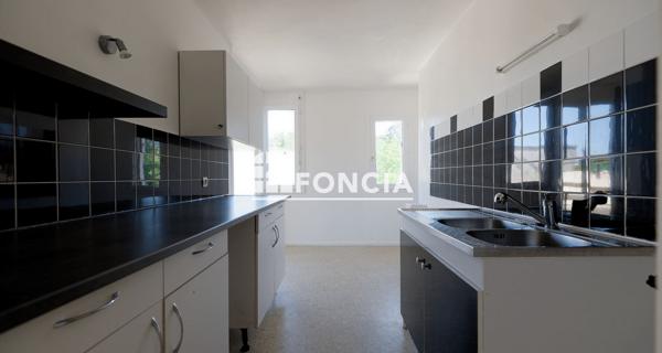 À vendre Appartement 5 pièces 93.34 m² - ÉVry-courcouronnes 91000