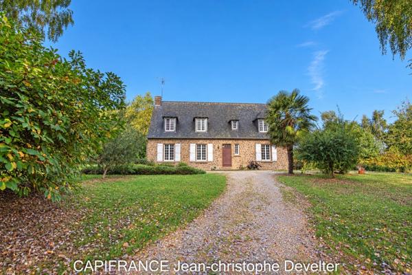 Propriete à vendre 7 pièces proche de MAYENNE (53) sur terrain de 2,3 hectares
