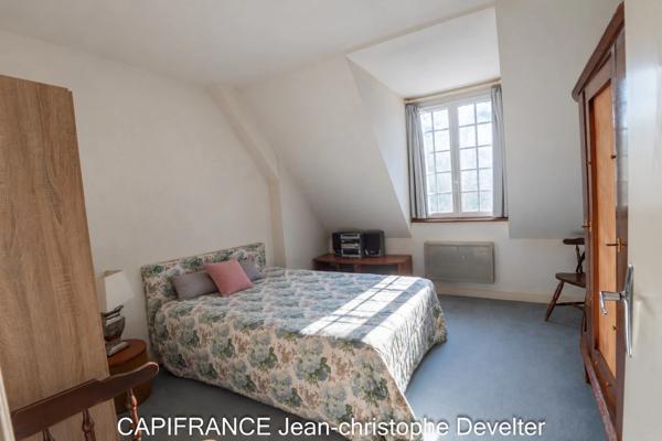 Propriete à vendre 7 pièces proche de MAYENNE (53) sur terrain de 2,3 hectares