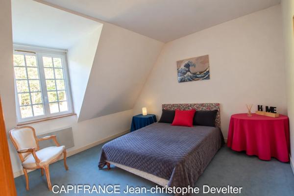 Propriete à vendre 7 pièces proche de MAYENNE (53) sur terrain de 2,3 hectares