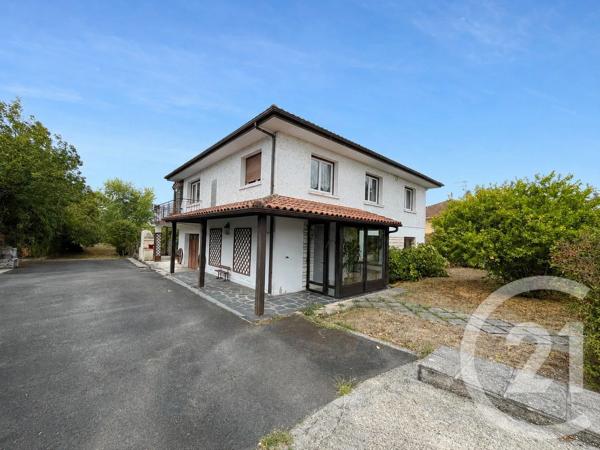 Maison à vendre  5 pièces - 147 m 2   LATRESNE  - 33