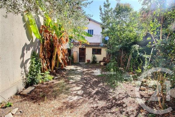 Maison à vendre  5 pièces - 147 m 2   LATRESNE  - 33