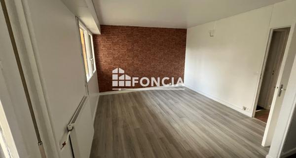Location Studio 27.9 m² - Boissy-saint-léger 94470