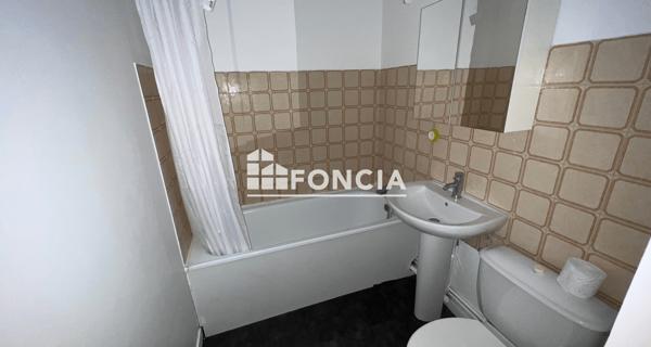 Location Studio 27.9 m² - Boissy-saint-léger 94470