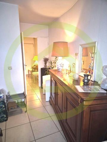 Appartement à CANNES-LA-BOCCA (06150)